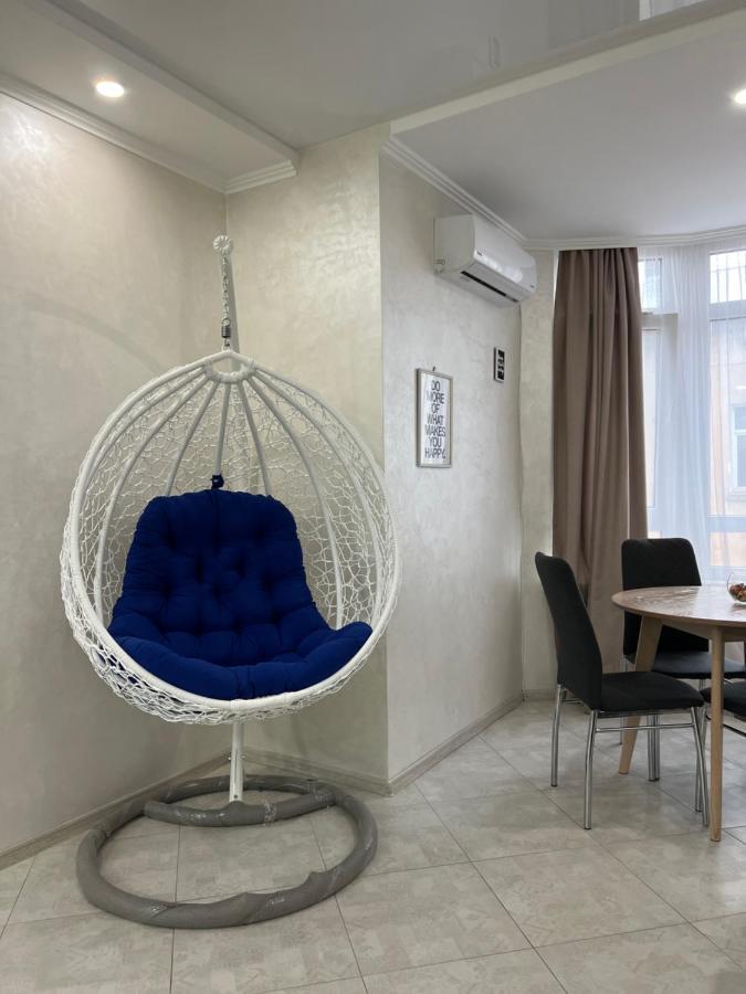 לבוב Apartment In Khmelnytsky Street מראה חיצוני תמונה